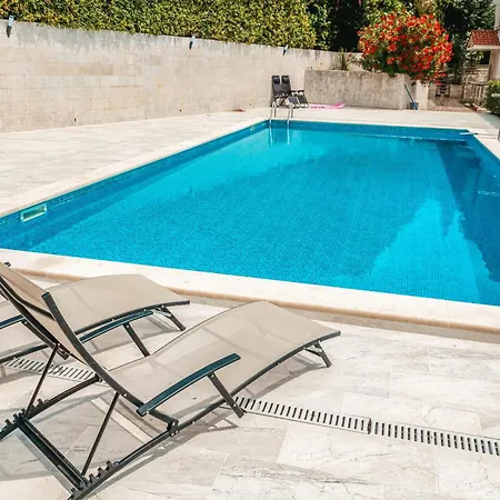 Calista Apartman Ičići